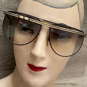 VTG 1980s Oversized Laura Biagiotti Sunglasses